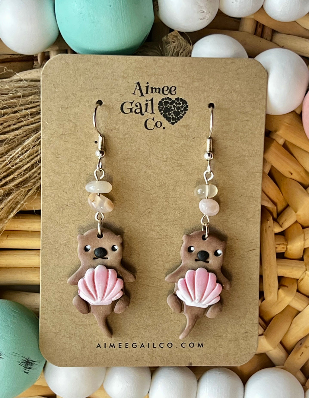 Sea Otter w/Shell Dangles