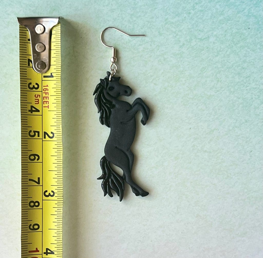 Black Horse Dangle